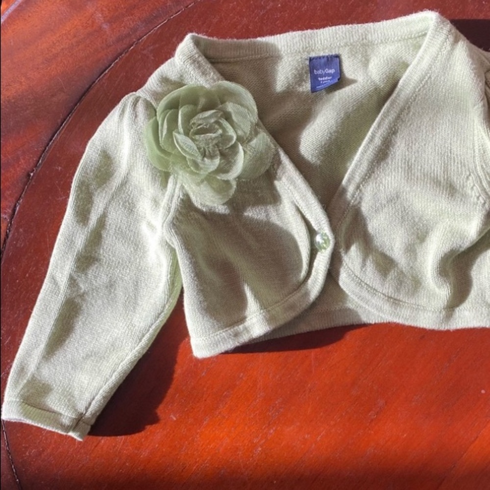 🧩 3/$20 Gap Green Shrug Sweater Size 2T